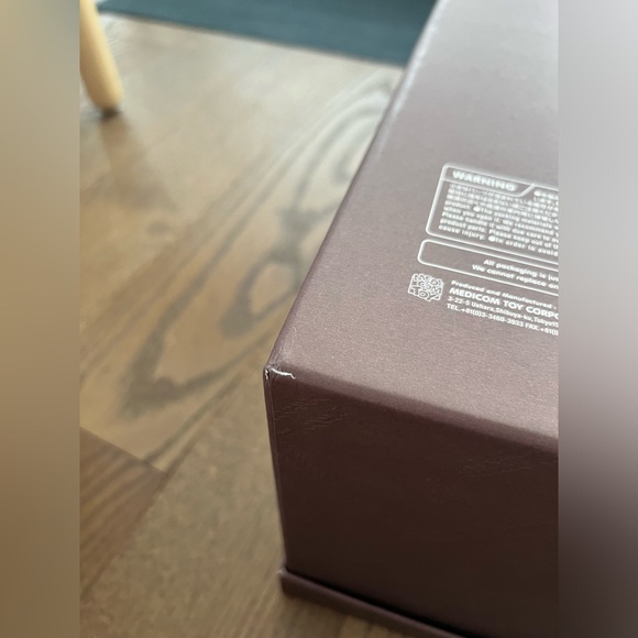 Limited edition Kaws Count Chocula figurine - Picture 11 of 12